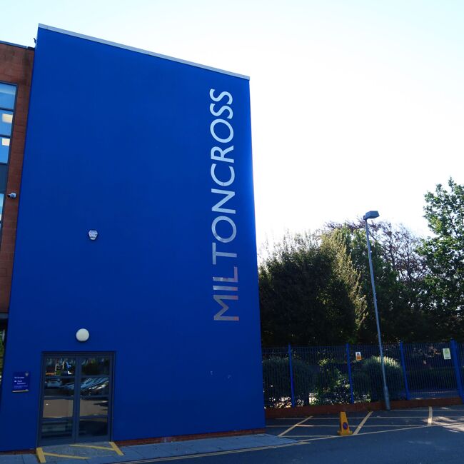 MX Expects | Pencil Cases and Planners